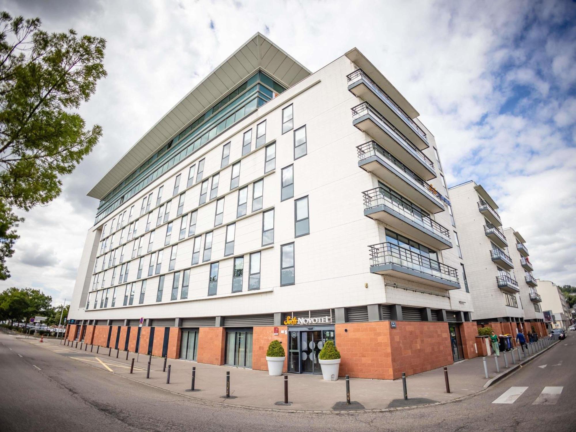 Novotel Suites Rouen Normandie Exterior foto